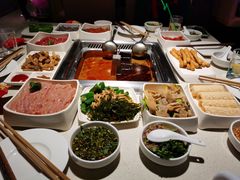 -海底捞火锅鲜切牛肉主题店(长寿路店)