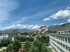 -平措康桑·和牛自助观景餐厅(布达拉宫店)
