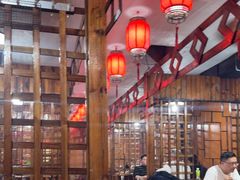 -果松木炭酸菜铜火锅·外婆参鸡汤