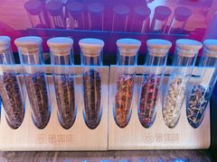 -ZING COFFEE 镜咖啡