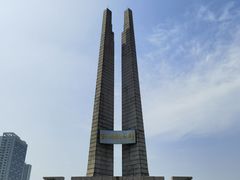 -唐山抗震纪念碑广场