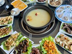 -野菌皇海景野生菌火锅(滨海大道店)