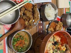 -成都你六姐·牛肉冒菜(城市集市合生汇店)