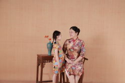 -时光纪亲子全家福照相馆(静安店母女写真父母纪念照)