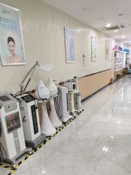 -苗医生专业祛痘·皮肤管理