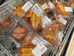 -胖东来生活广场(健康路店)