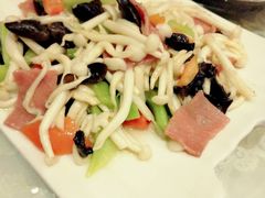 -迎宾大酒店(东北大马路店)