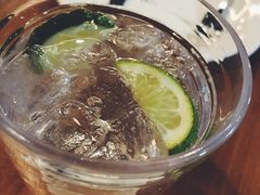 -Tube station站点比萨(王府井百货店)