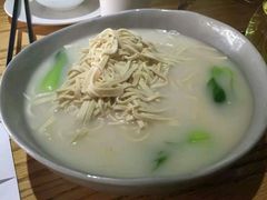 -黛瓦里巷(南京东路店)