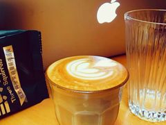 拿铁-阿什卡咖啡馆ESSCA COFFEE(塔里木石油宾馆店)