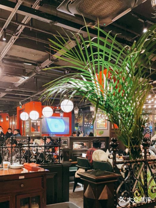 成都娃娃花园餐厅 (南艺旗舰店)大堂图片