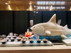 -雍和会海鲜姿造自助(湖东路店)