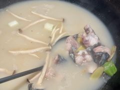 -陈大锅·岳阳鱼馆·地道岳阳菜(美食街店)