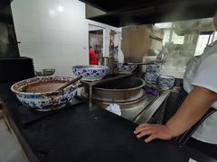 -云峰金顶兰州牛肉面(雄越店)