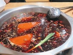 -李记称盘牛杂串串(广厦店)
