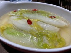 -肖四女乐山跷脚牛肉(滨江天街店)
