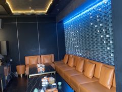 -檀億(北外滩中美店)