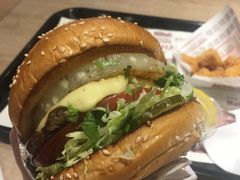 -The Habit Burger Grill 哈比特汉堡(爱琴海店)