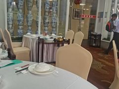 -鹿鸣酒家(越秀店)