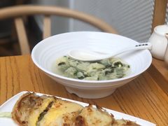 香肠蛋饼-弄堂咪道-饭香·面香·馄饨香(汇锦广场店)