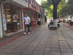 -阿捡忭京炸鸡(长沙韭菜园总店)