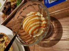 香蕉冰淇淋松饼-玛格萝妮比萨屋(四平店)