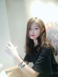 -艾米莉 烫染沙龙