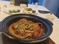 -香山湖家家宴(中山陵店)