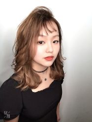 -马克男发时尚店