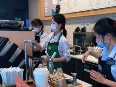 -星巴克臻选(成都东方新希望天祥店)