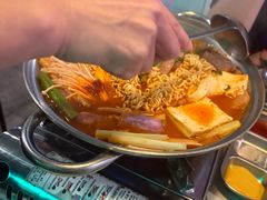 -富乐满 炸鸡&韩国料理 불로만(虹泉路店)