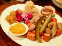 香肠拼盘-宝莱纳啤酒花园餐厅PAULANER BRAUHAUS Nanjing(广州路店)