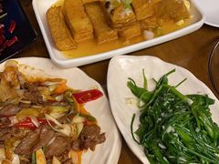 -隔壁老王·家常云南菜(花巷店)