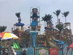 -欢乐水魔方水世界