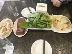 -湘肠香火锅店(团结湖店)