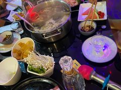 -唯爱KTV聚会餐厅(仙林东城汇店)