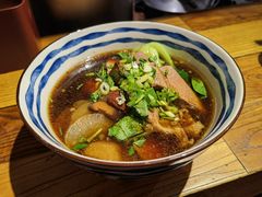 香辣牛腩面-食之六七·面(朝阳大悦城店)