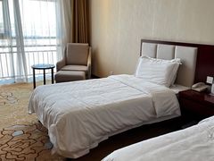 -兴芮温泉度假区