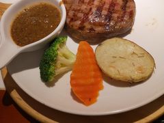-斗牛士牛排餐厅(嘉里汇店)