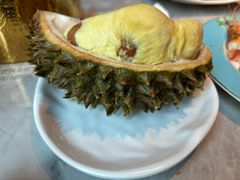 -雍容荟帝王蟹活龙虾展台自助(IFS黑金店)