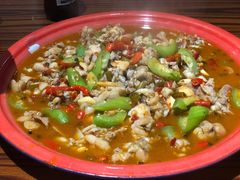 大红盘泡椒牛蛙-丁叮小排档·八道江湖菜·团建聚餐(车公庙店)
