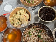 -正宗杨记普洱酸醋米线(总店)