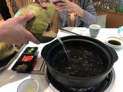 -东椰·海南椰子鸡火锅(朝阳门店)