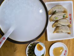 -小姜锅贴(凤凰街店)