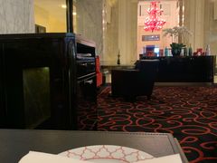 -Salon de The de Joel Robuchon(外滩18号店)