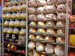 -名创优品(万达广场河东店)