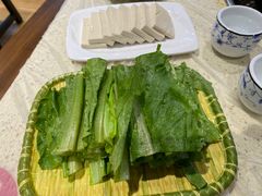 -九寨沟特色牦牛肉汤锅