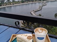 -莫内艺术岛海景咖啡