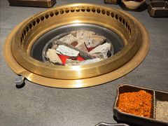 -铭牛烧肉·和牛海鲜自助(高新月牙湖店)
