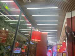 -刘姐啤酒鱼民族演艺餐厅(西街总店)